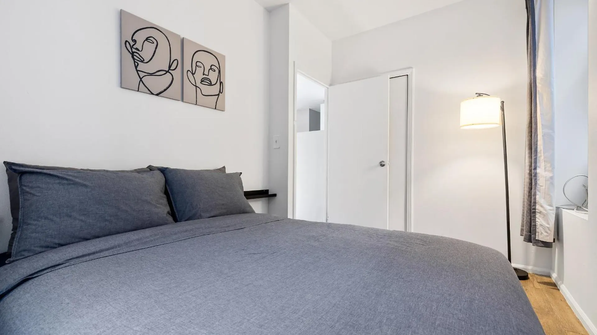Inspiring Urban Life, Times Square Apartments نيو يورك